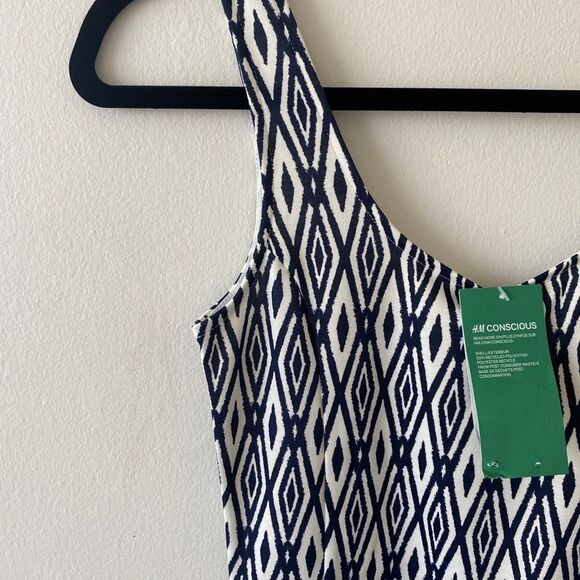 H&M NWT Tribal Tank Dress 6 Ikat Print Summer Sundress Fit & Flare Skater Boho - Picture 3 of 9